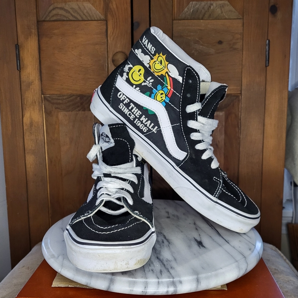 Vans Mens Black High-Top Sneakers - Picture 6 of 15
